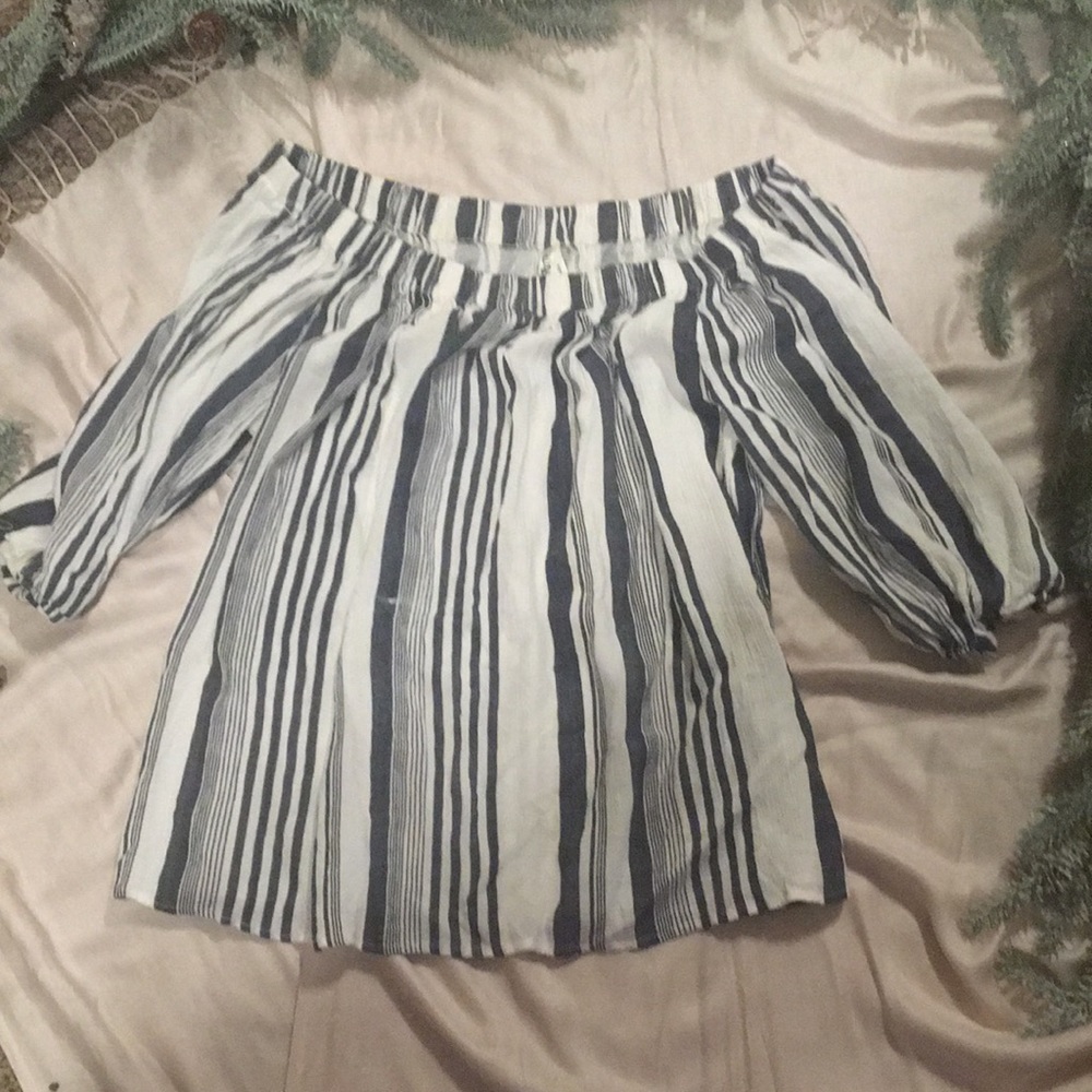 Live 4  truth. Blue/white off shoulder blouse